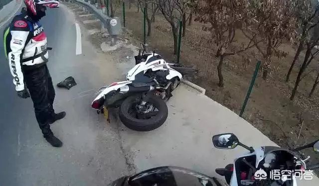 摩托车刹车圈,轮毂刹车圈,鼓式制动器,Drum brake,摩托车制动铁套 摩托车刹车圈,轮毂刹车圈,鼓式制动器,Drum brake,摩托车制动铁套